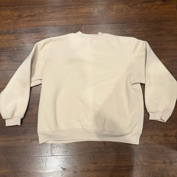 White Fox Boutique “Essentials Club” Oversized Sweater - Picture 5 of 5